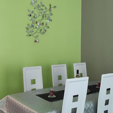 Chez Ghys Lägenhet Eaux-Bonnes Exteriör bild