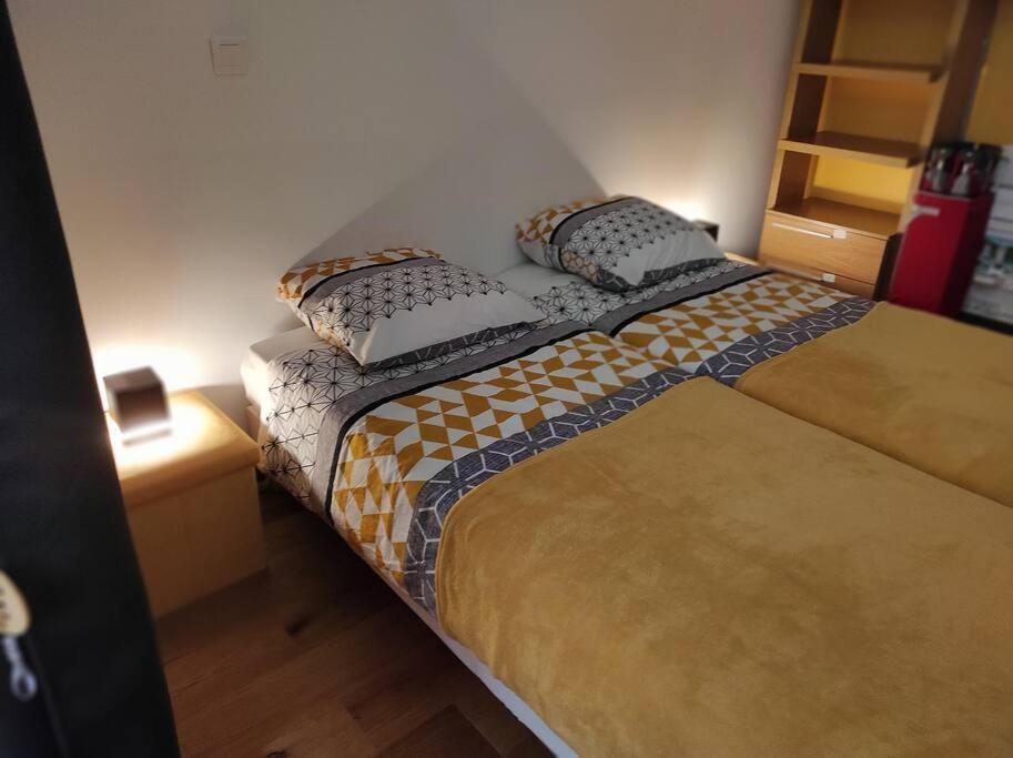 Chez Ghys Lägenhet Eaux-Bonnes Exteriör bild